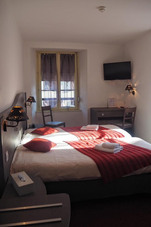 Hotel Des Voyageurs Pont-de-Roide エクステリア 写真